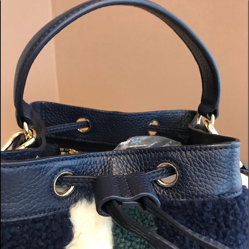 Tory Burch Navy Shearling Bucket Bag with Cream and Forest Green Stripes - Picture 11 of 12